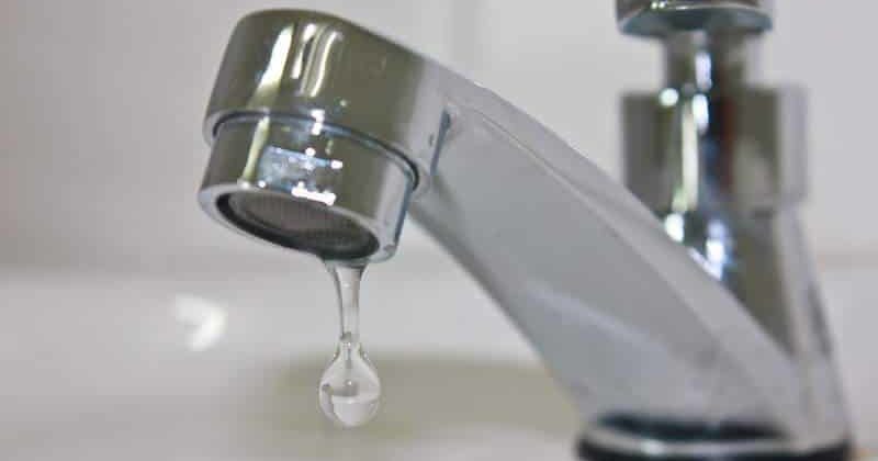 Bassa pressione acqua in casa: risolvi